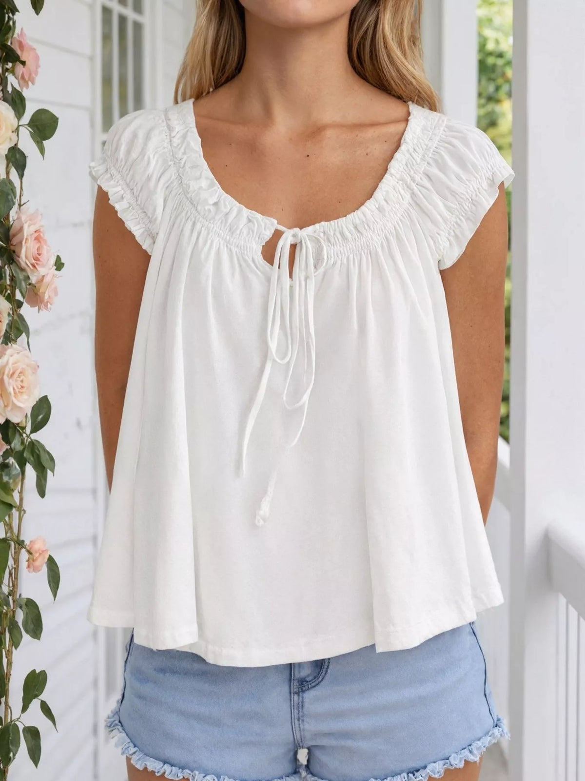 Lara | Tie-Front Blouse