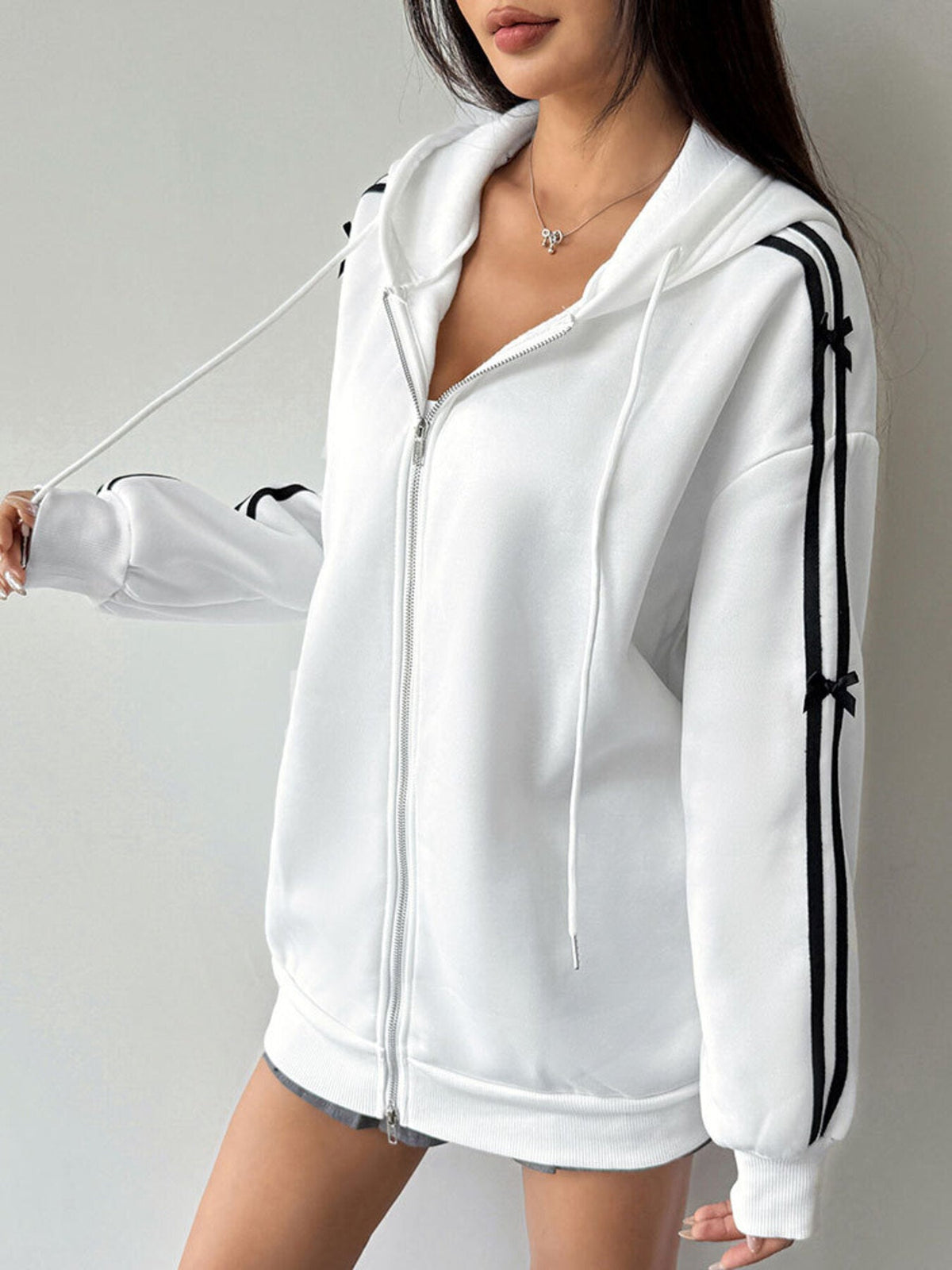 Leah | Pullover Hoodie