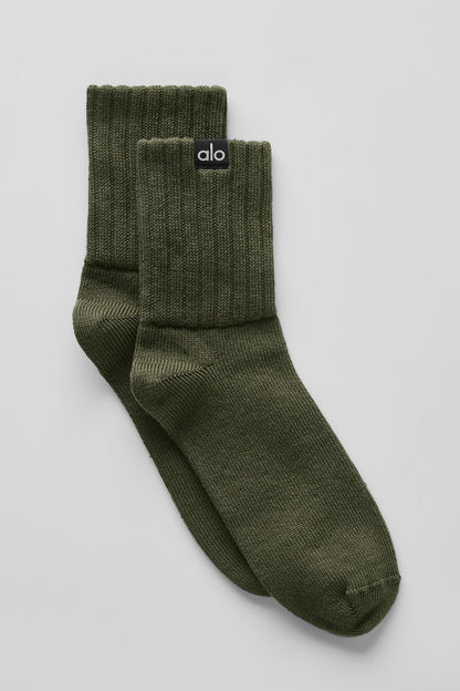 Unisex Mid-Calf Crinkle Socks