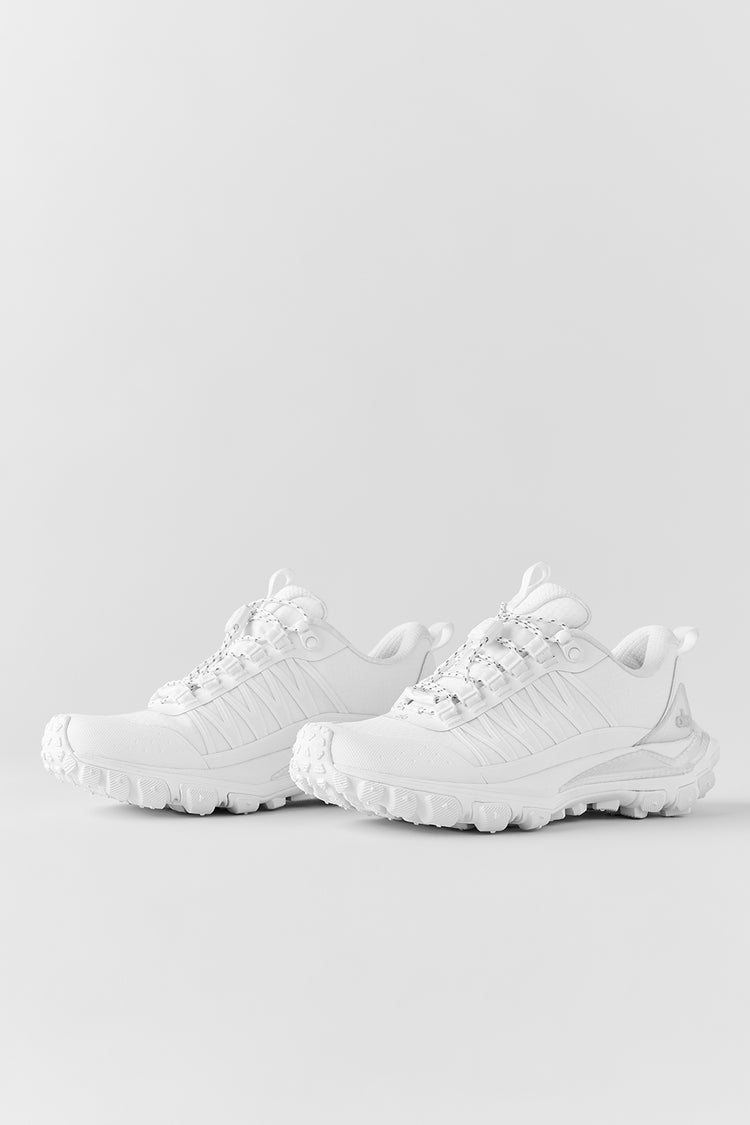 Unisex Trail Sneakers