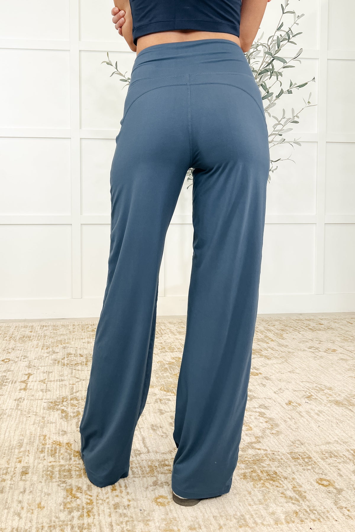 Yara | High-Waisted Training Pants