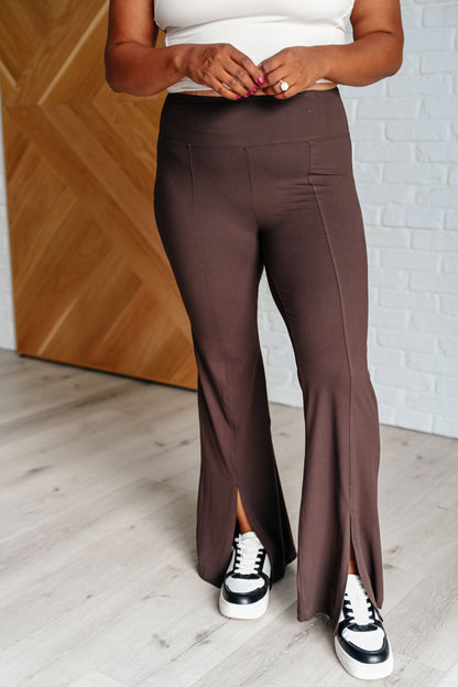 Livia | High-Waisted Flare Leggings
