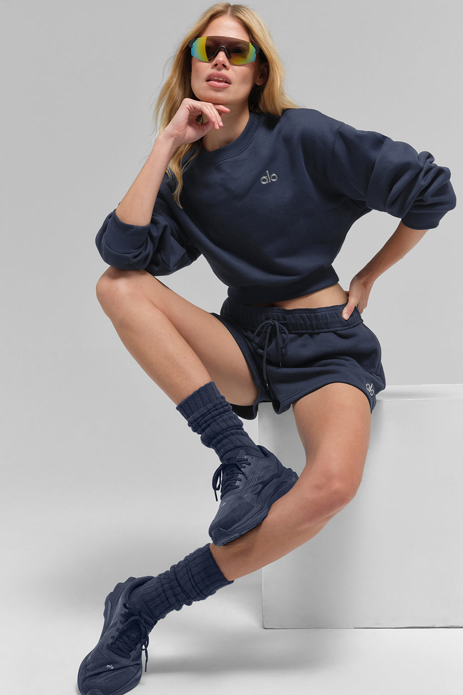 sweater Accolade  Cropped Crew Neck