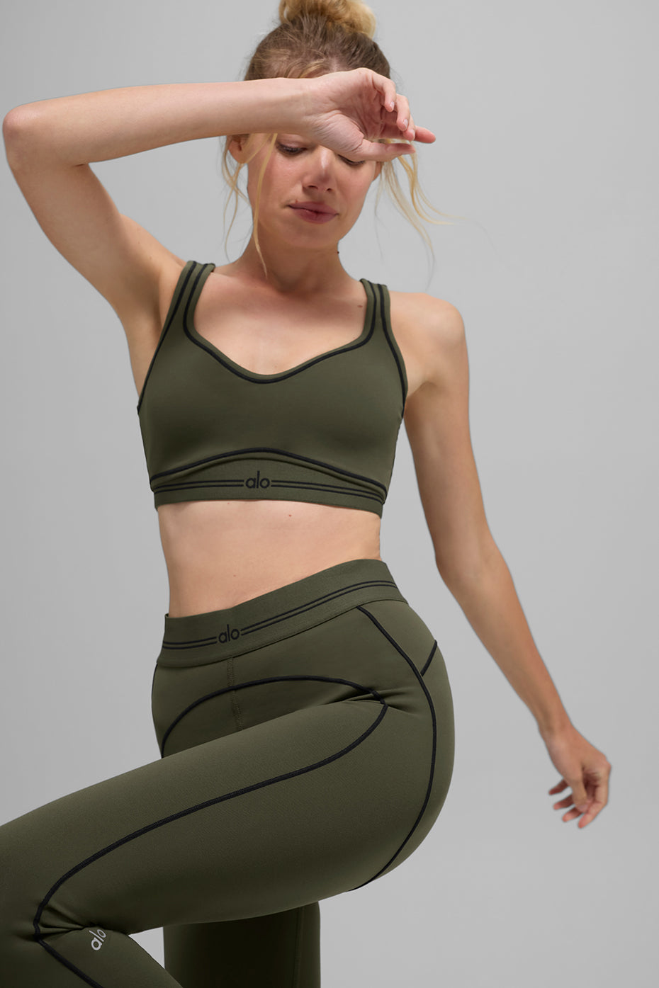 Airbrush Heart Throb Sports Bra