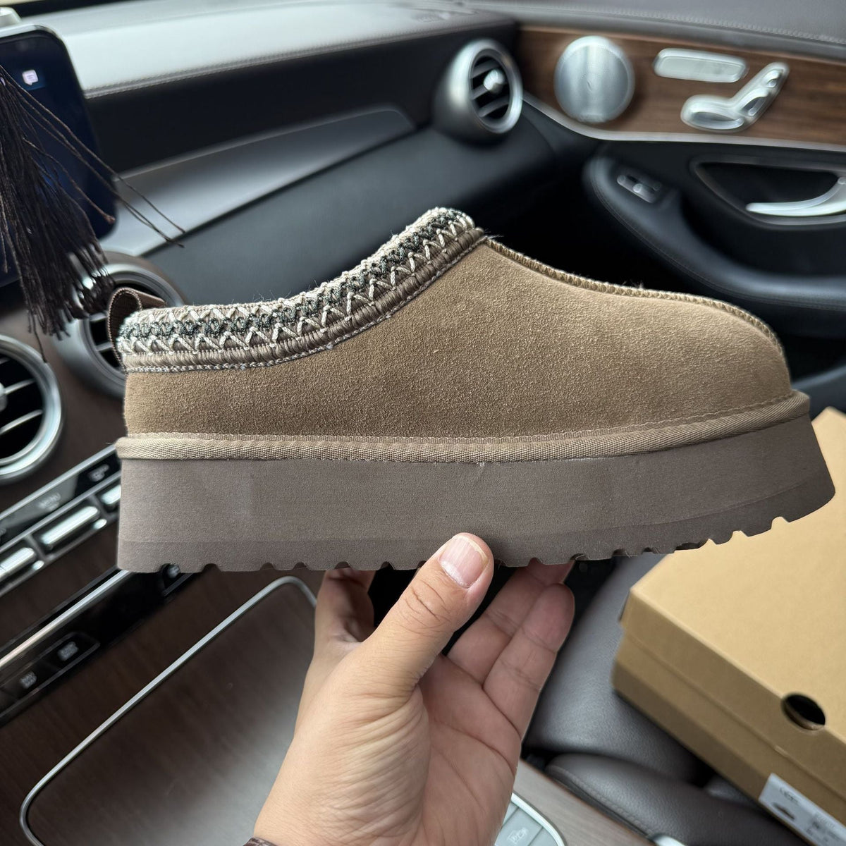 Livia | Classic Ankle Boots