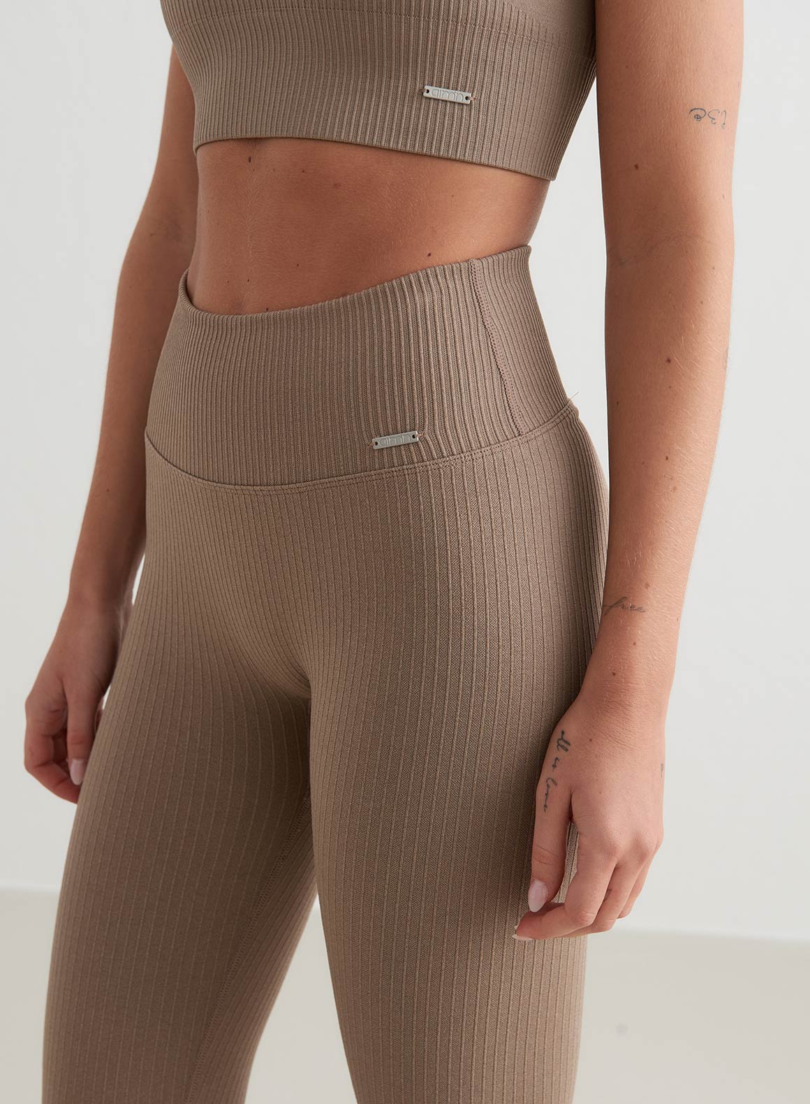 Flora | High-Waisted Leggings